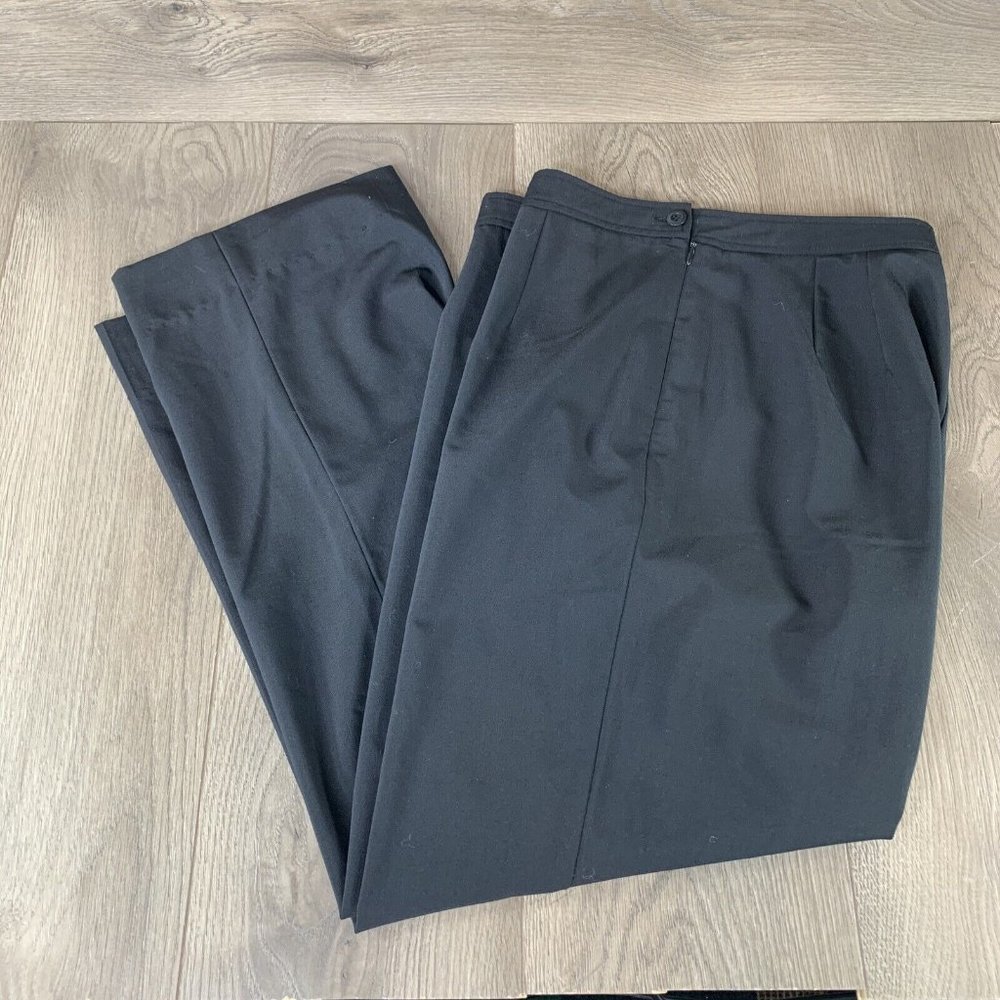 Talbots Stretch Pants Womens Size 12 Black Slacks Hip Zip Button Close Pleats - Picture 2 of 9